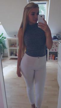 Sanniee uit Gelderland,Nederland